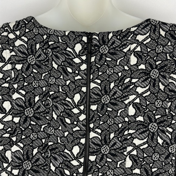 Taylor Flora lDetail Black and White 3/4 Sleeve Mini Dress Size 8 - Picture 8 of 10